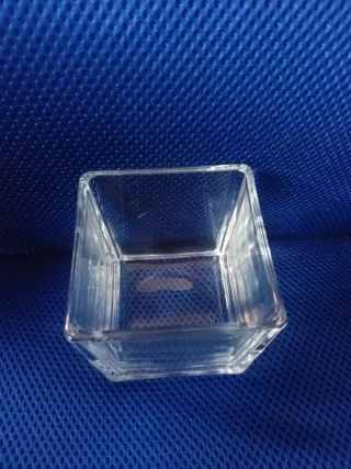 Vasetto in vetro trasparente