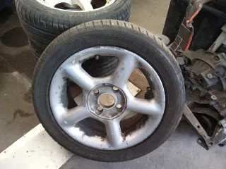 Llanta Ford Escort 14 Michelin