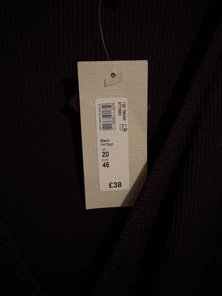 Vestido cruzado negro River Island talla 48