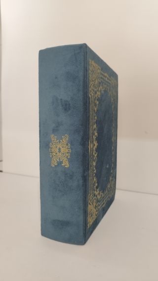 Vintiquewise Caja de almacenamiento decorativa con forma de libro, color azul