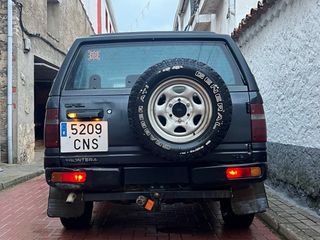 Opel frontera 4x4 con remolque