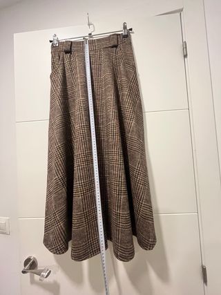 Falda capa cuadros beige y marrón talla 38