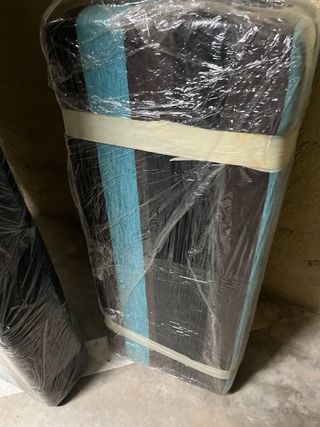 Colchón,cama plegable y cojines camper nuevos