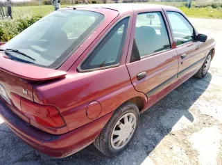 Ford Escort 1996