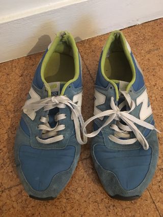 New Balance 420 Azul/Gris talla 42,5