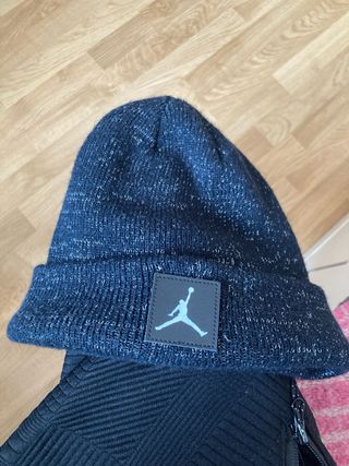 Gorro Jordan Azul y Blanco