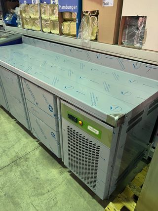 BAJO MOSTRADOR 200CM