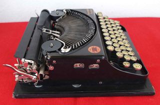 Máquina de escribir REMINGTON portable - c 1930