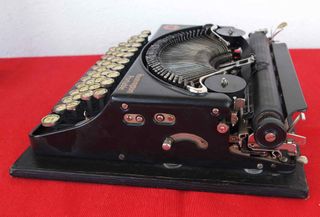 Máquina de escribir REMINGTON portable - c 1930