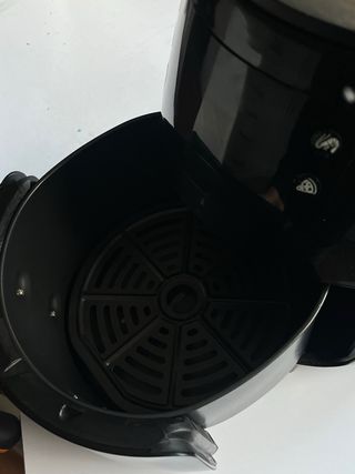 Freidora de aire negra