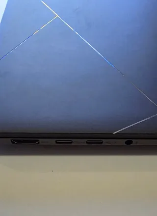 Asus Zenbook S16 OLED AI 9 HX 370 con garanzia 3 anni