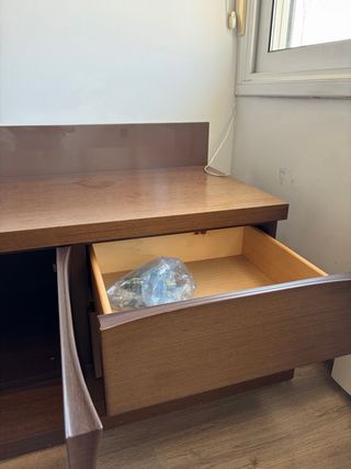 Mueble TV madera y cristal