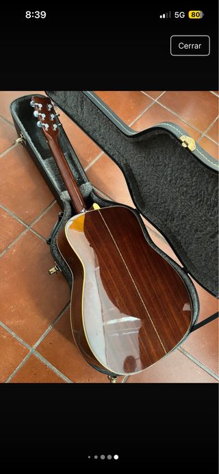 Guitarra Yamaha FG335 con funda