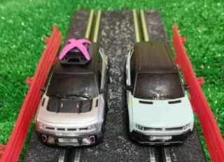 Coches R4 y R5 E Tech 1/43 compatibles Scalextric