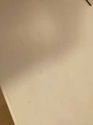 Habitación infantil blanca