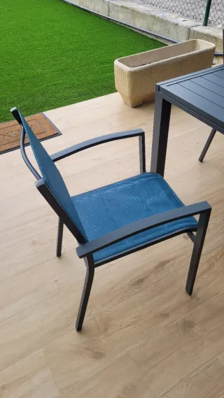 Mesa comedor exterior aluminio + 6 sillas extensib