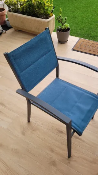 Mesa comedor exterior aluminio + 6 sillas extensib