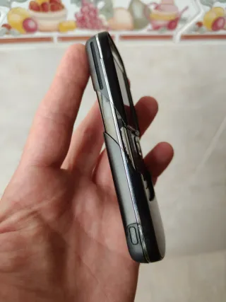 Nokia 8600 Luna Negro vintage