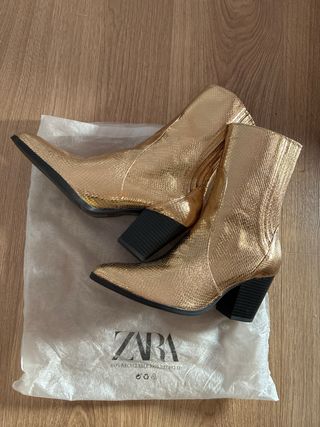 Botines Zara Dorados Piel Serpiente