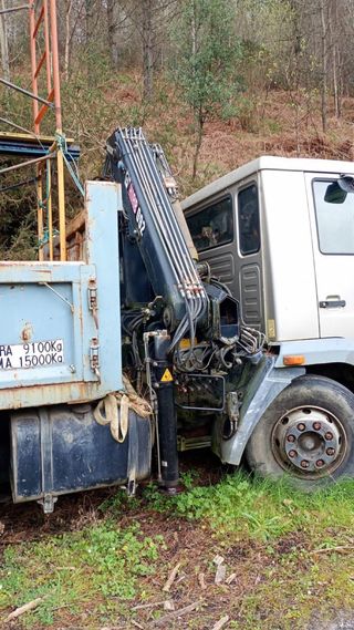 Camión grúa HIAB 092