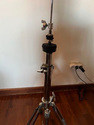 Pie Hi Hat / Charles Tama