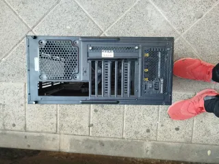 Caja de ordenador ATX