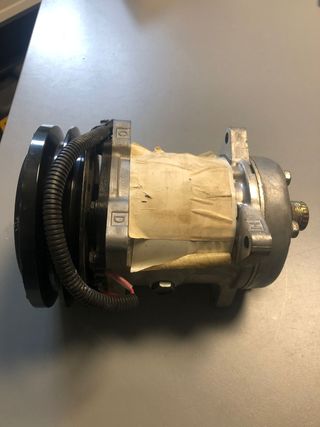 Compresor A/C Terex-Fermec