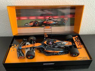 Minichamps McLaren MCL60 1:18 O. Piastri 2023