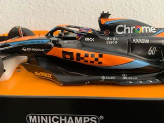 Minichamps McLaren MCL60 1:18 O. Piastri 2023