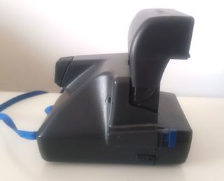 Cámara Polaroid 636 y funda original (Años 90)