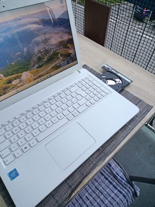 PC PORTATILE ASUS BIANCO|8GB RAM|SSD 256GB|OFFICE