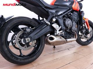 TRIUMPH TRIDENT 660
