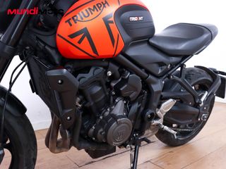 TRIUMPH TRIDENT 660