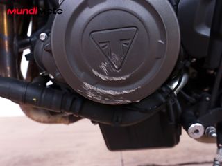 TRIUMPH TRIDENT 660