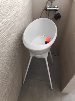Bañera bebé con patas