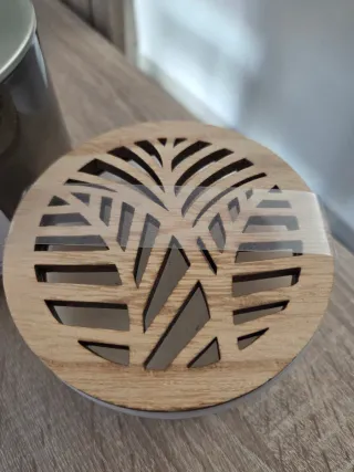 Candele profumate in vetro e legno