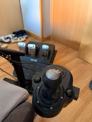 Simulador Logitech Coche