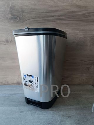 Cubo de basura Chic Bin con pedal antideslizante