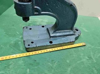 PRENSA MANUAL DE SOBREMESA PARA VARIOS