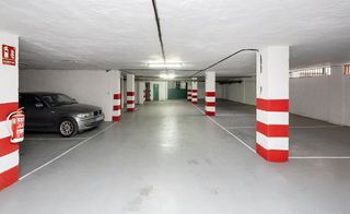 Garaje en alquiler en Centro - Sagrario en Granada