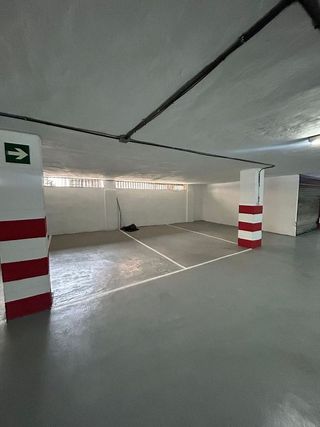 Garaje en alquiler en Centro - Sagrario en Granada