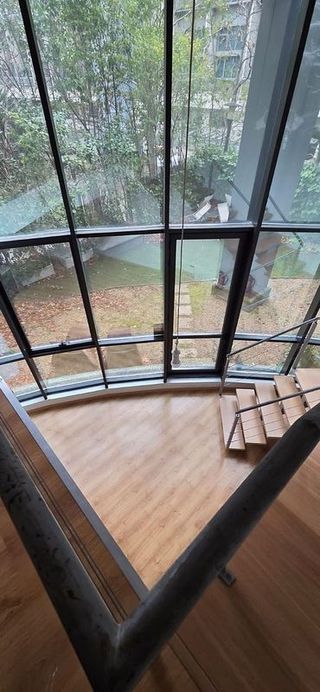 Dúplex en alquiler en Virgen del Cortijo - Manoteras en Madrid