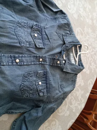 Camisa vaquera Pull&Bear azul chico