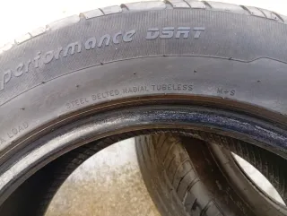 Neumático 225/55R16 99V XL