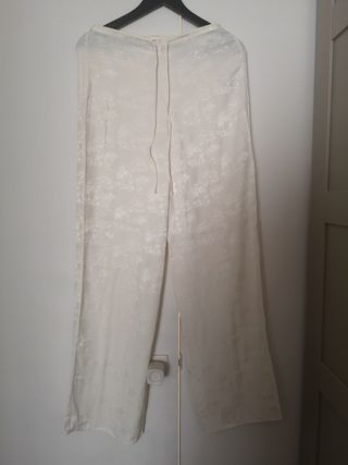 Conjunto Zara Home Jacquard Marfil