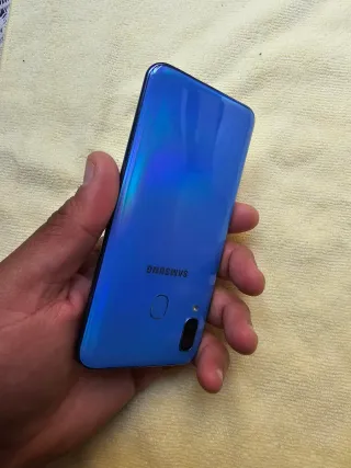 Samsung A40