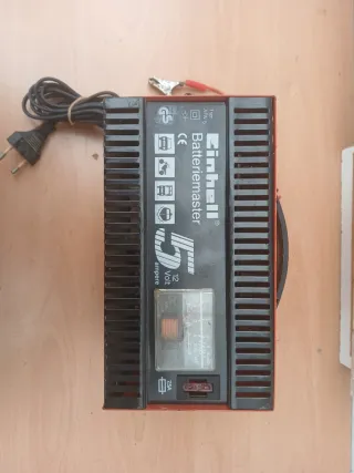 Cargador Batería Einhell 12V 7.5A