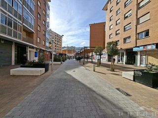 Local comercial en alquiler en Gamonal en Burgos