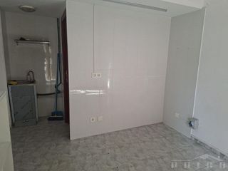 Local comercial en alquiler en Gamonal en Burgos