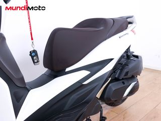 PIAGGIO BEVERLY 400 HPE